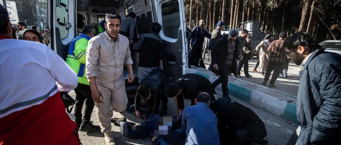 Mueren al menos 100 personas tras explosiones en Irán