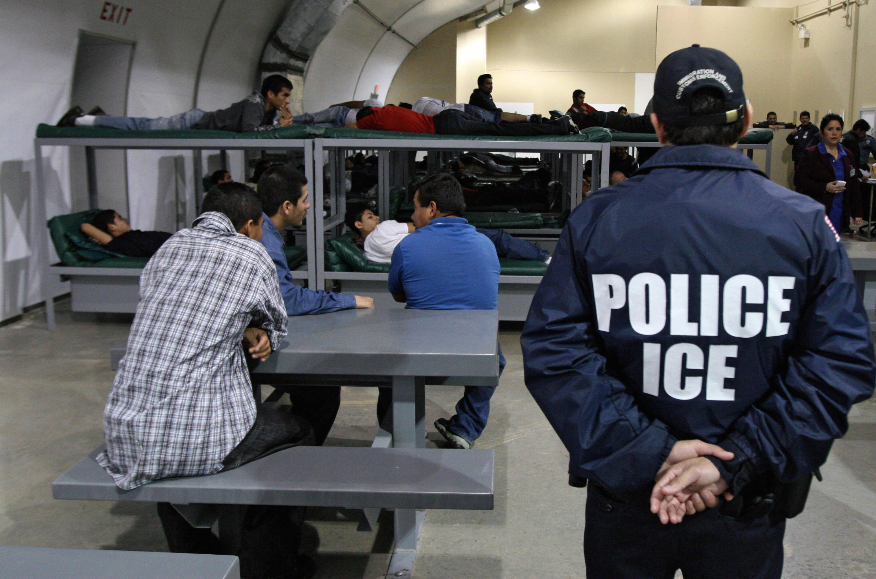 Suman 10 suicidios en centros de detención del ICE en la actual administración de Donald Trump