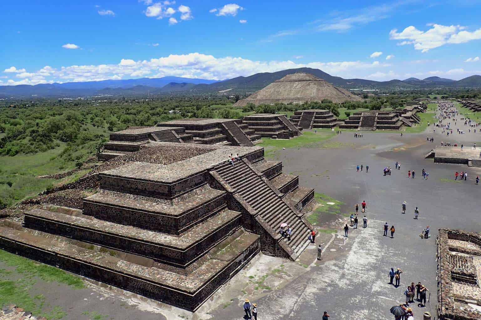 Deja ataque armado en la Zona Arqueológica de Teotihuacán dos fallecidos y varios heridos