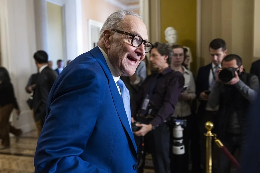 Fracasa acuerdo migratorio en el Congreso de EE.UU.; DHS entra en cierre parcial