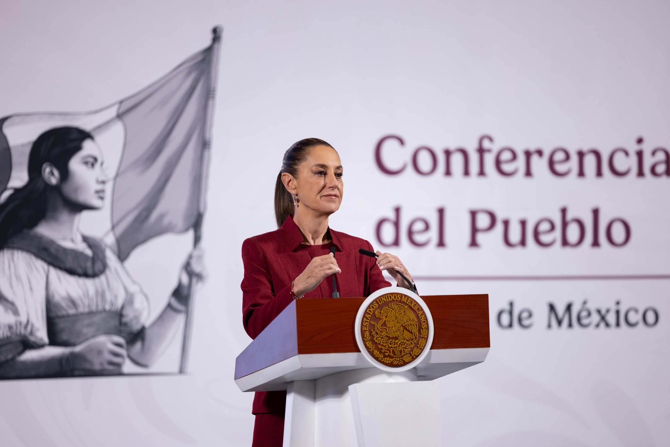 Destaca Claudia Sheinbaum cifra histórica de empleo y aumento del 19.7% en recaudación