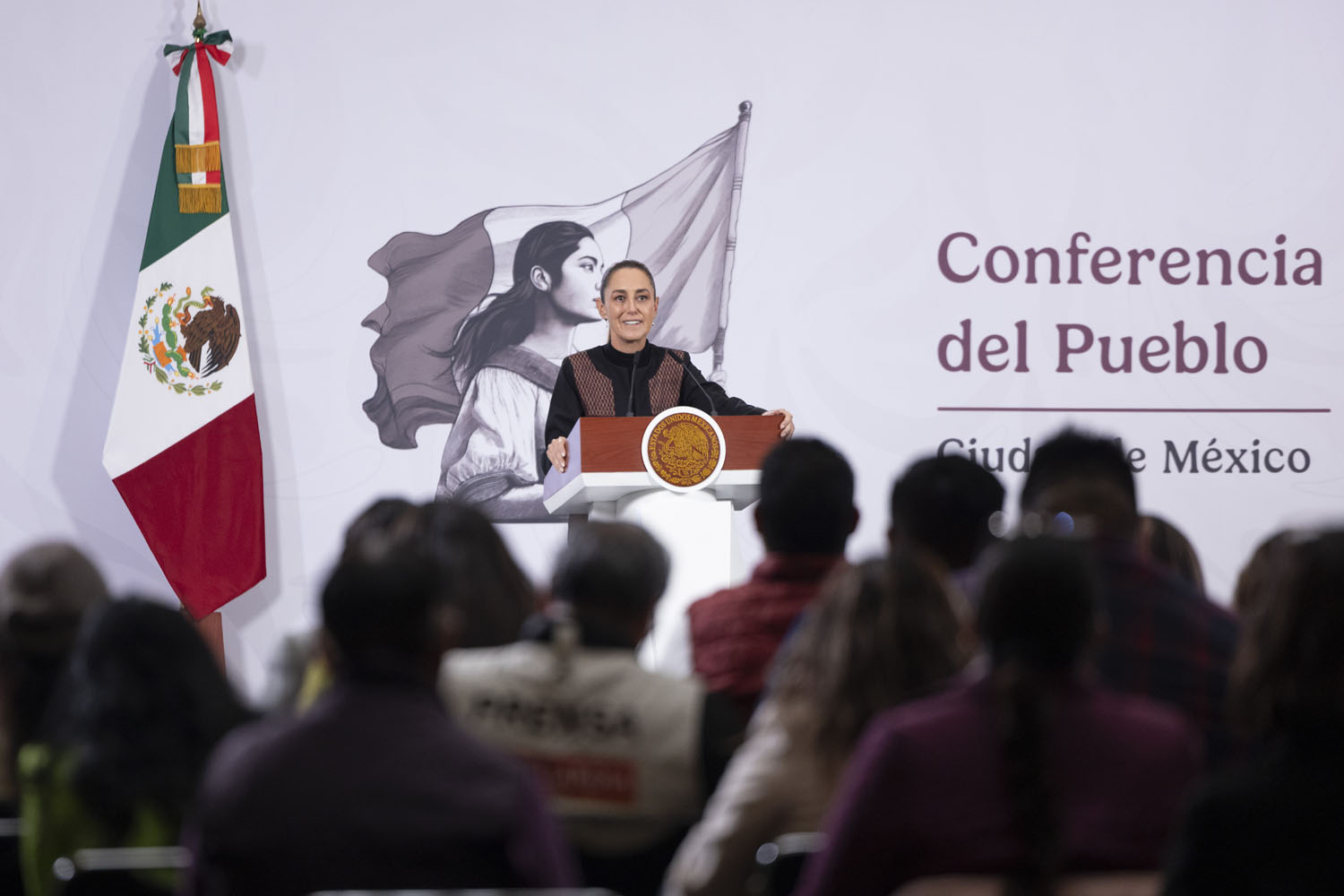 Señala Claudia Sheinbaum campaña de desinformación y noticias falsas tras operativo contra “El Mencho”