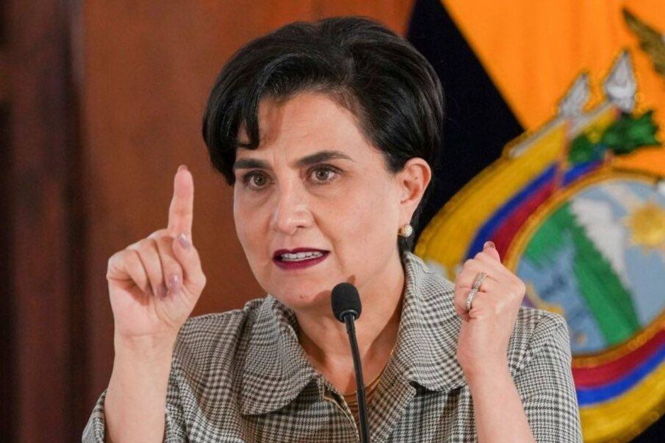 Aprueban solicitud de juicio político contra la canciller de Ecuador, Gabriela Sommerfeld, por asalto a la embajada mexicana